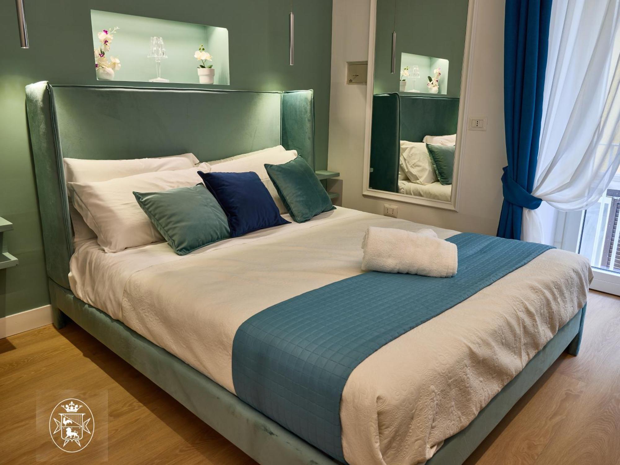 Vista Piazza Dei Martiri Bed & Breakfast Napoli Ngoại thất bức ảnh