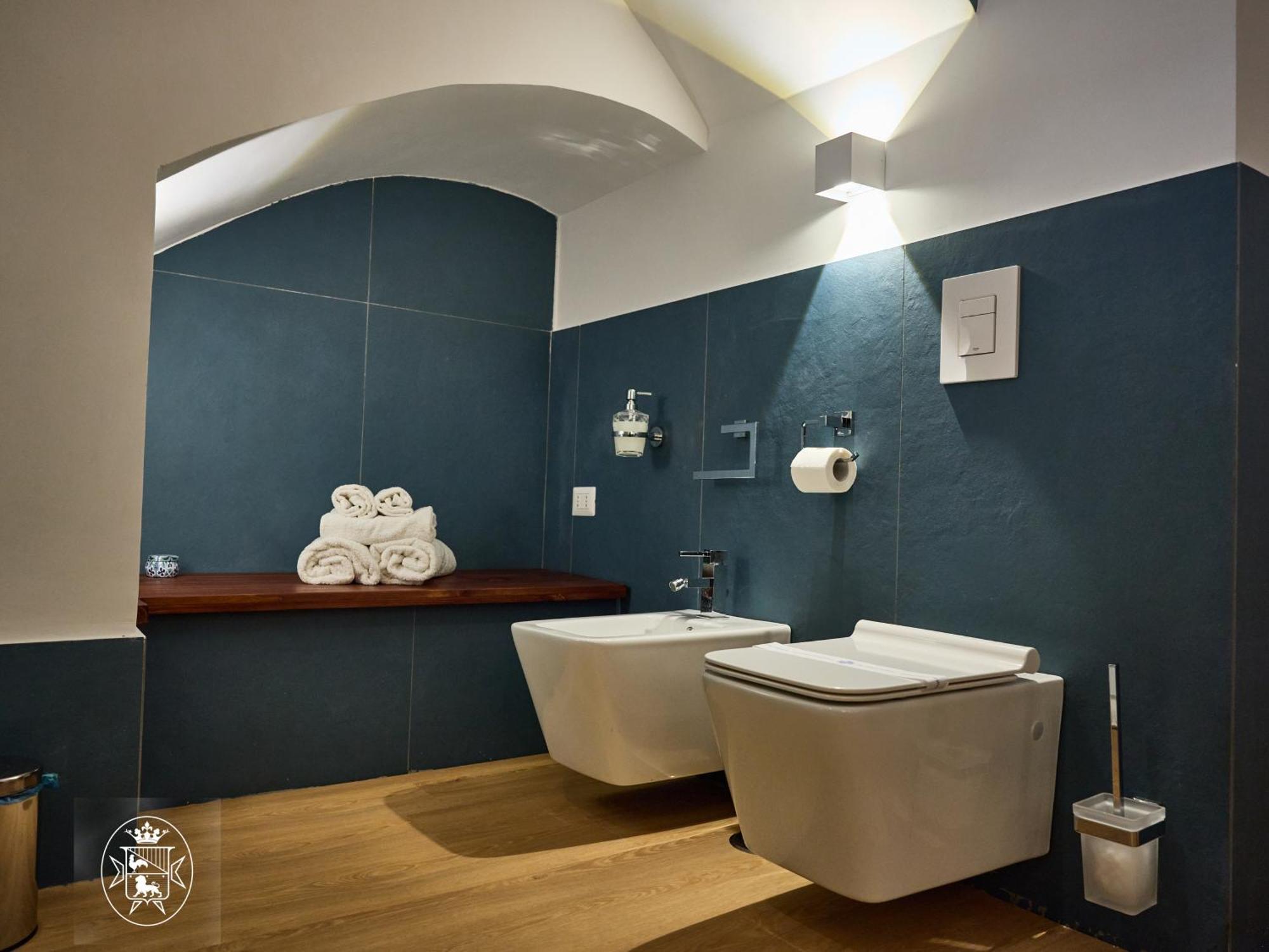 Vista Piazza Dei Martiri Bed & Breakfast Napoli Ngoại thất bức ảnh