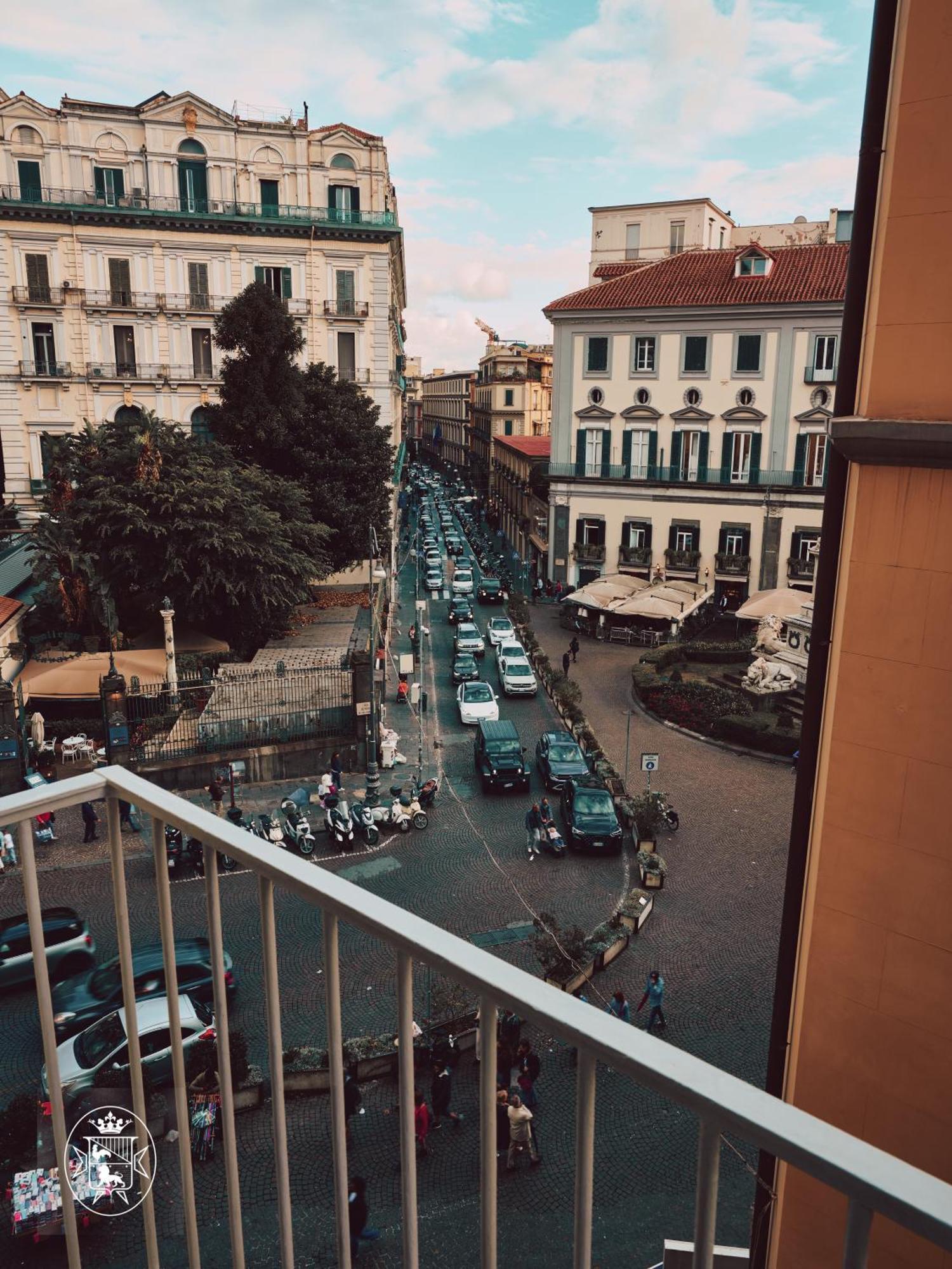 Vista Piazza Dei Martiri Bed & Breakfast Napoli Ngoại thất bức ảnh